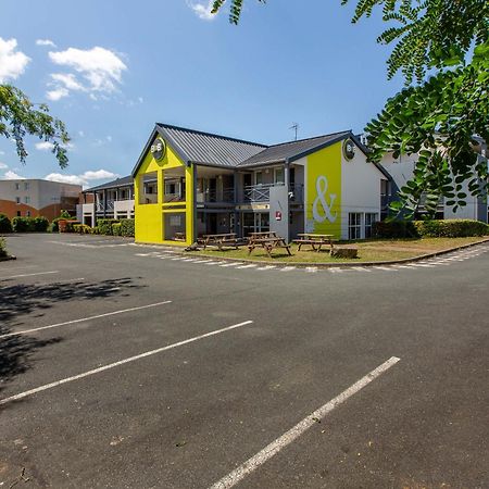 B&B HOTEL CHATEAUROUX Aéroport Déols Exterior foto